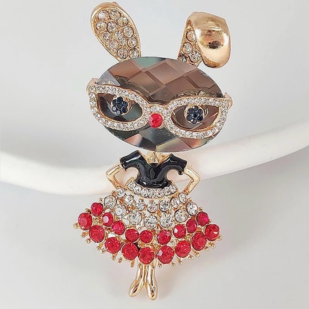 Rabbit Crystal/Rhinestone Brooch Pin - Picture 6 of 7